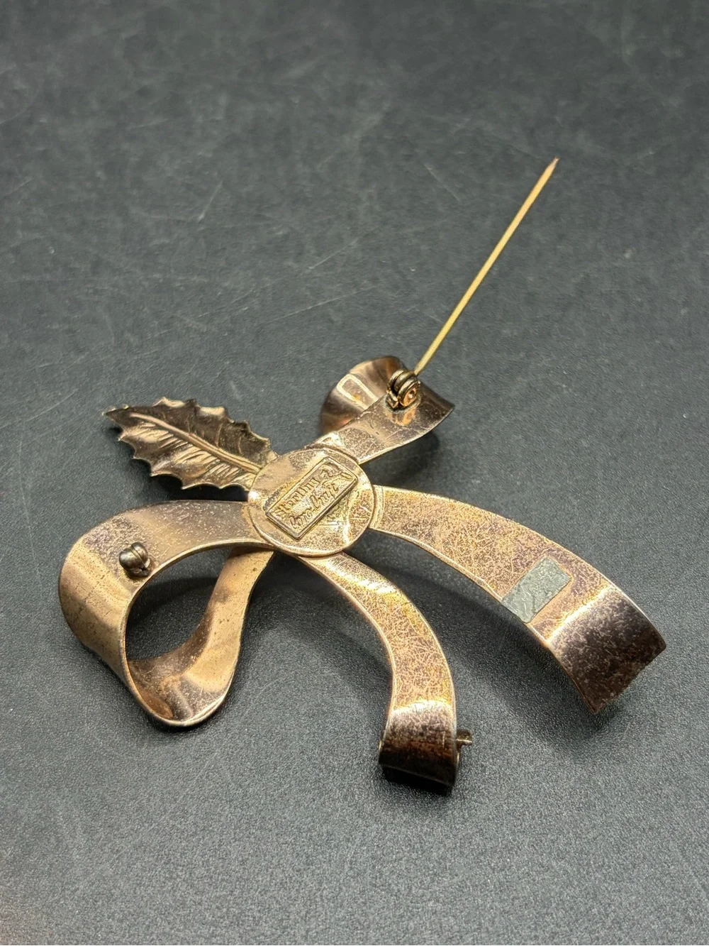 Corocraft Pegasus Sterling Silver Vintage Ribbon & Laurel Leaf Gold Wash Brooch